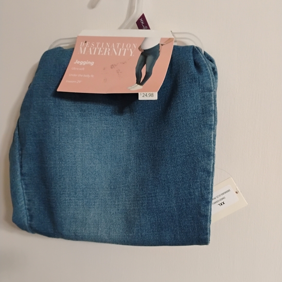 Destination Maternity Denim Blue Jeggings - Picture 1 of 1